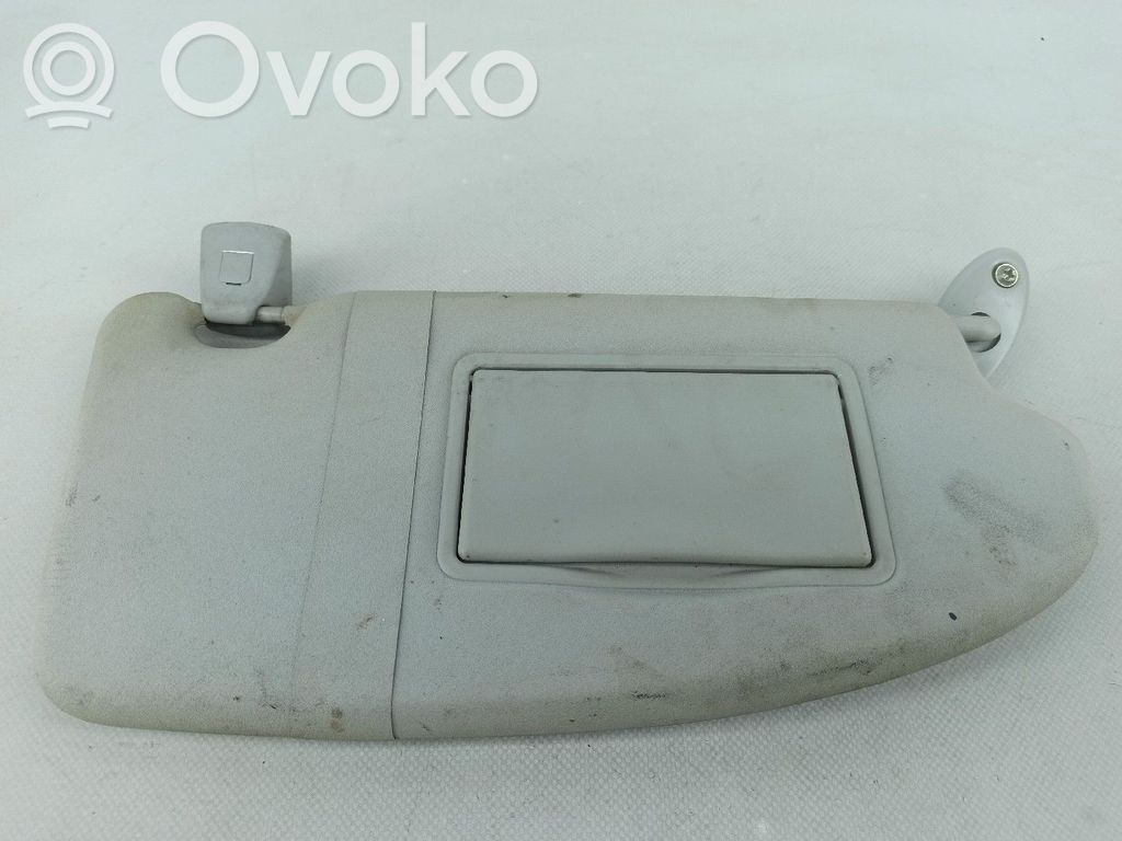 Sun visor