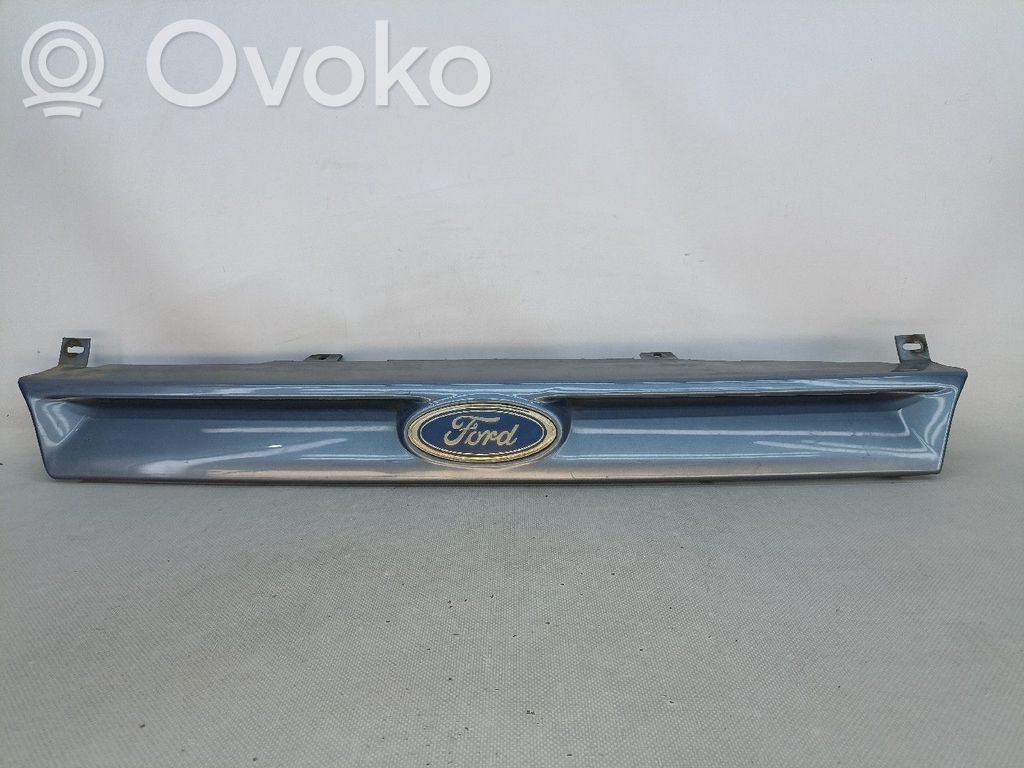 Ford Escort Front grill 