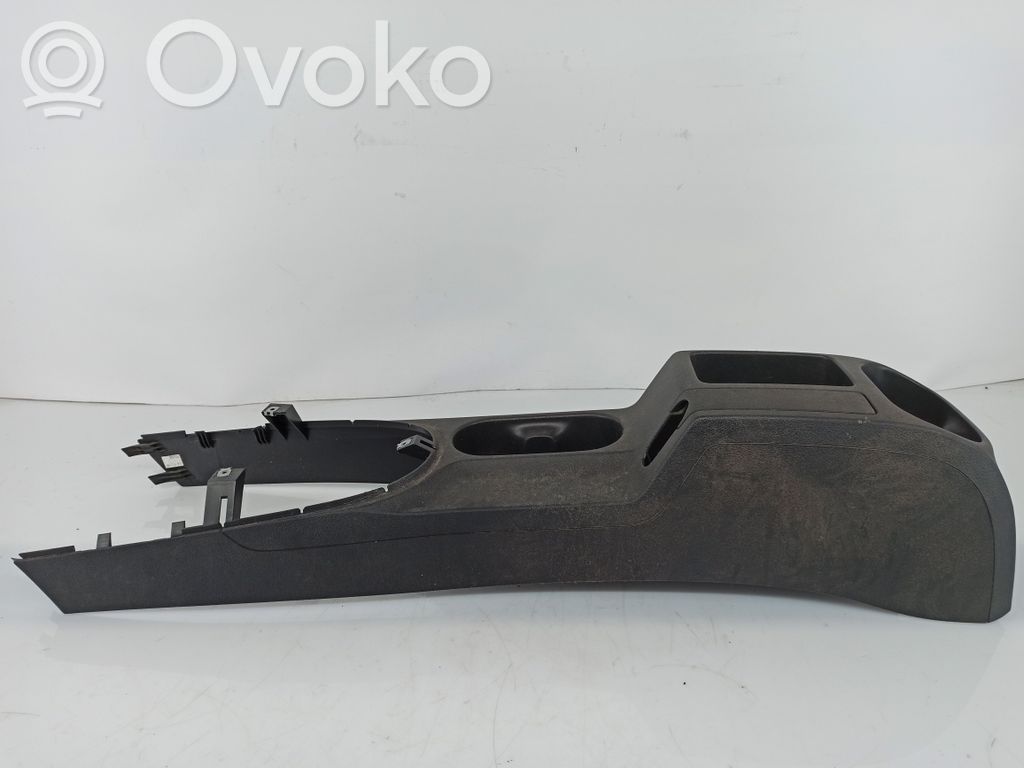 Centrālā konsole   2K0863241C