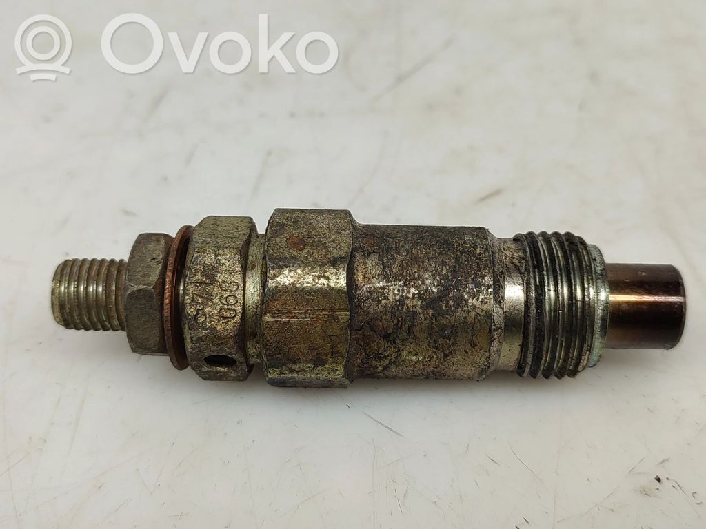Nissan Patrol Y60 Injector combustibil 