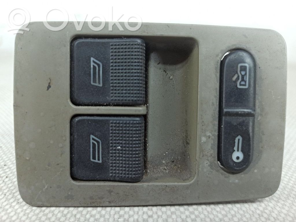 Interrupteur commade lève-vitre   6X1959549,6H1959539