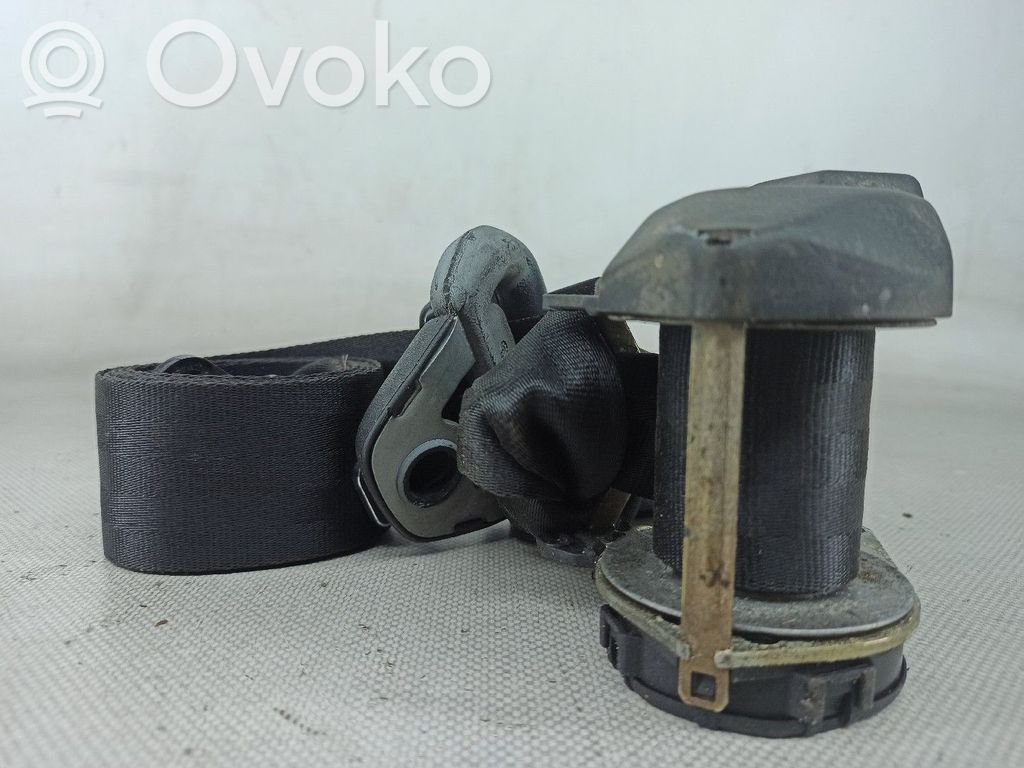 Volkswagen Polo II 86C 2F Sicherheitsgurt hinten 