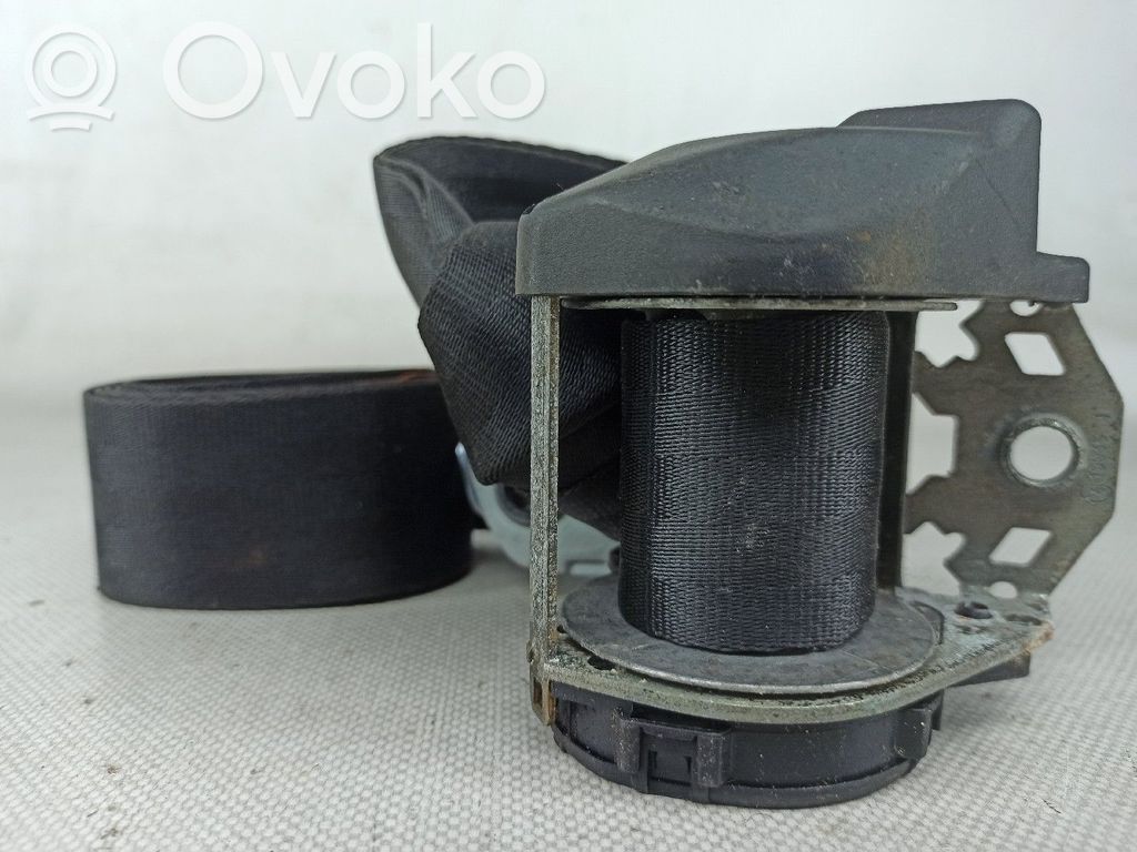 Volkswagen Polo II 86C 2F Sicherheitsgurt hinten 