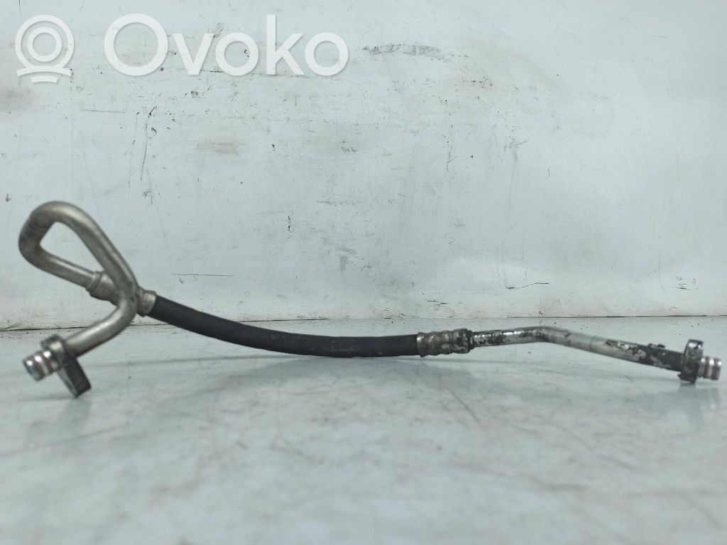 Ilmastointilaitteen putki (A/C)   887030H020A