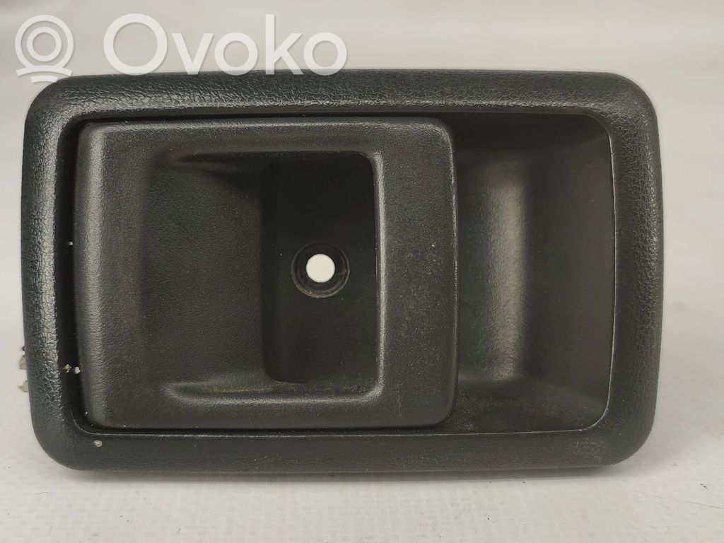 Toyota Corolla E90 Manecilla externa puerta trasera 