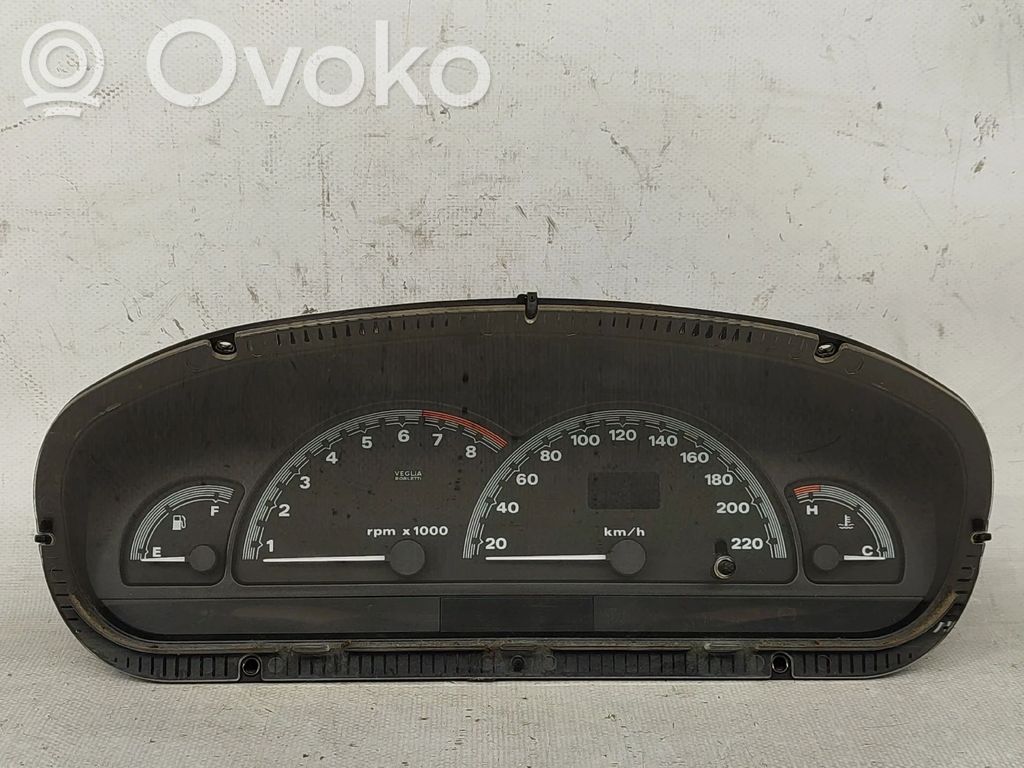 Tachimetro (quadro strumenti)   6062480020