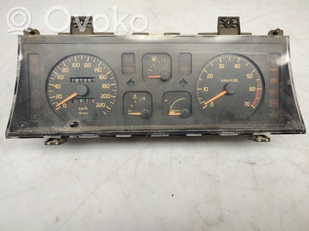Geschwindigkeitsmesser Cockpit   770078393000,7700783930