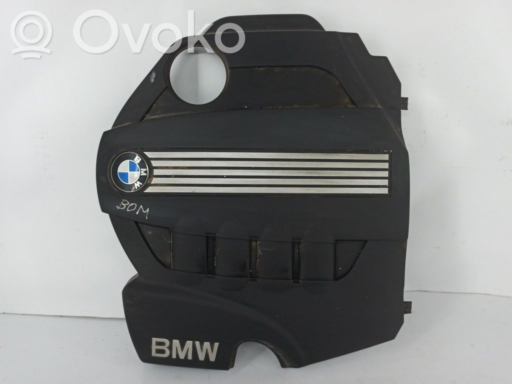 Cubierta del motor (embellecedor)   1114779741008