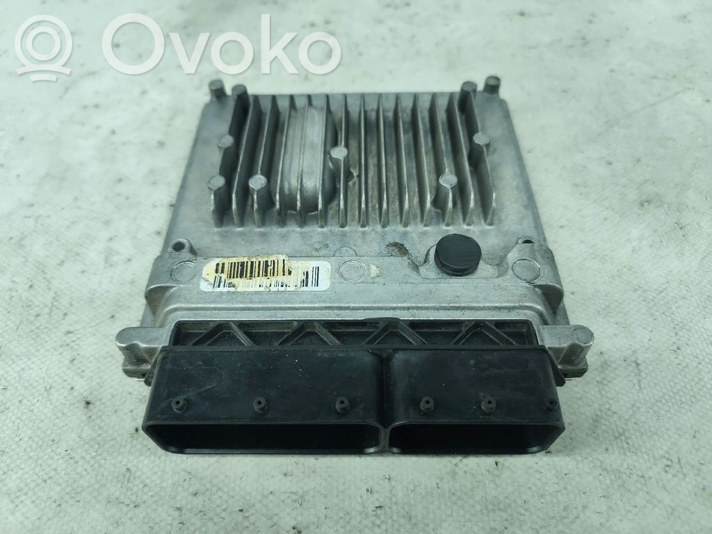 Mercedes-Benz CLA C117 X117 W117 Unitate/modul de control motor 