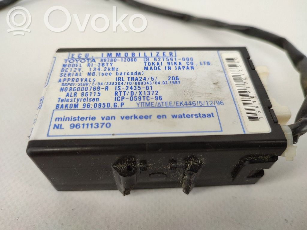 Toyota Corolla E110 Dzinēja vadības bloks 