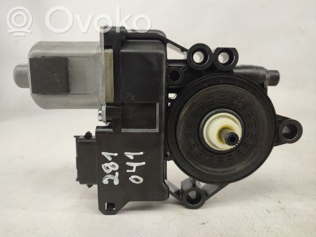Hyundai i40 Motor macara geam ușă spate
