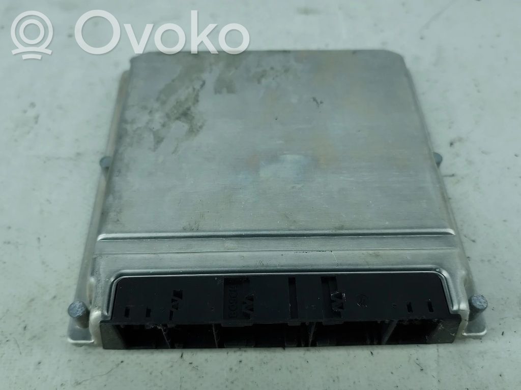 Unidad de control/módulo del motor   A1121532679,0261207781