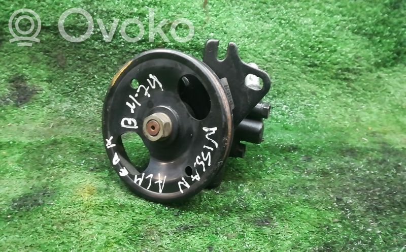Ohjaustehostimen pumppu   86093043