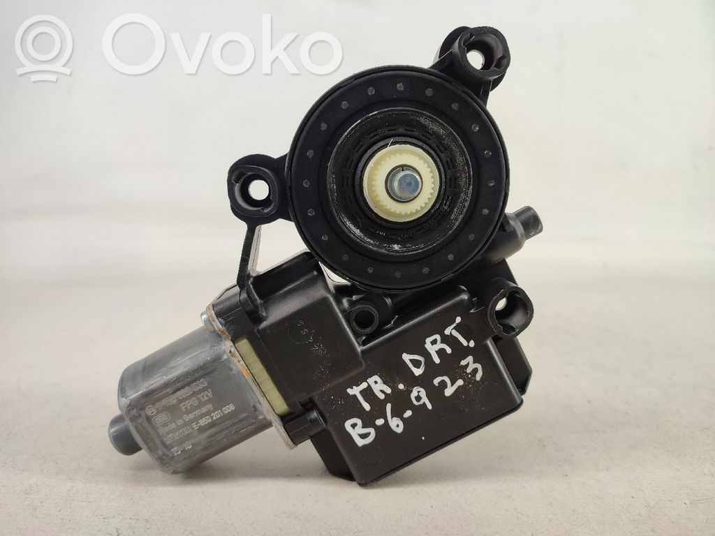 Volkswagen Polo V 6R Moteur de lève-vitre de porte arrière 