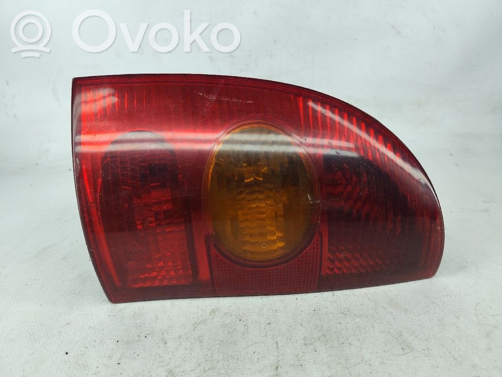 Renault Megane I Takaluukun takavalot 