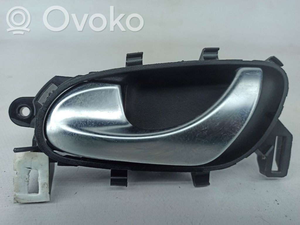 Front door interior handle   806714118R