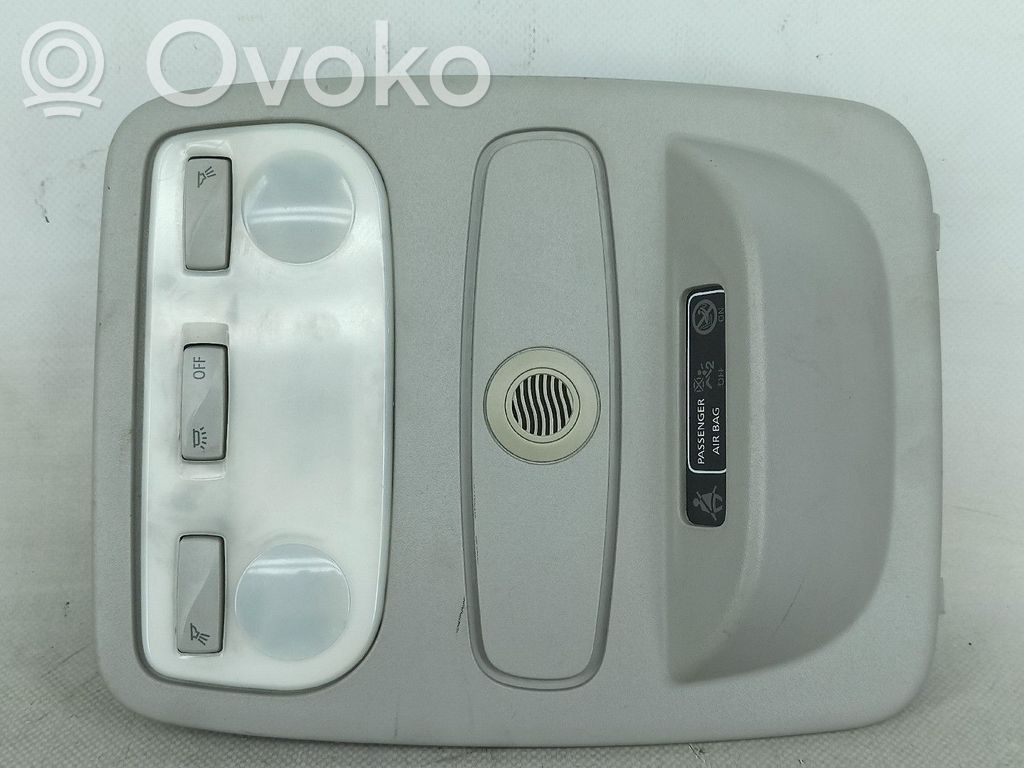 Panel oświetlenia wnętrza kabiny   739486822R