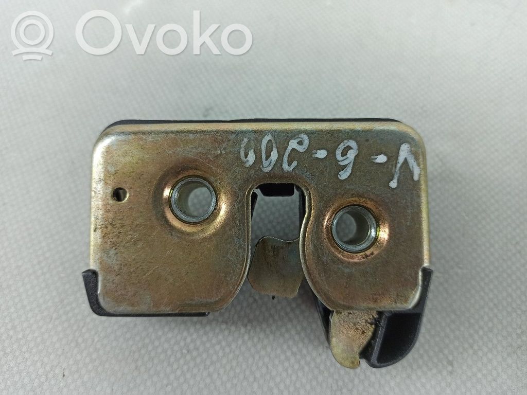 Volkswagen Polo III 6N 6N2 6NF Serratura esterna portellone