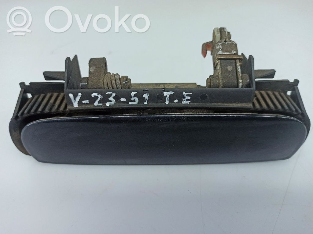 Audi A6 S6 C5 4B Poignée extérieure de porte arrière 