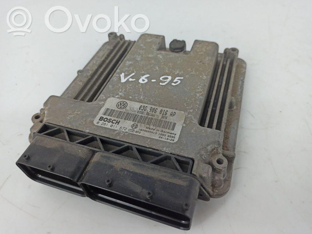 Unidad de control/módulo del motor   03G906016AP,0281011672
