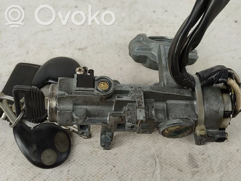 Honda CRX Užvedimo spynelė 