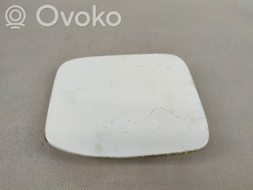Polttoainesäiliön korkki