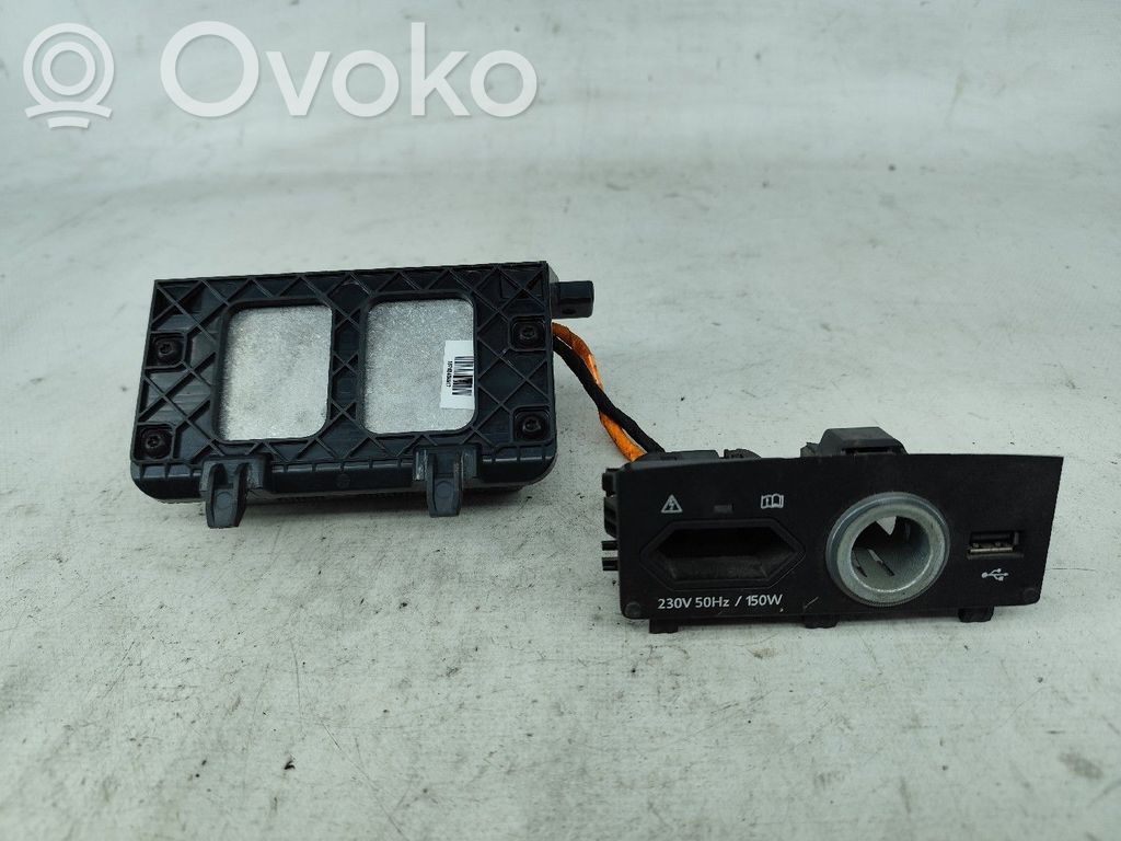 Skoda Superb B8 (3V) Sterownik / Moduł ECU 