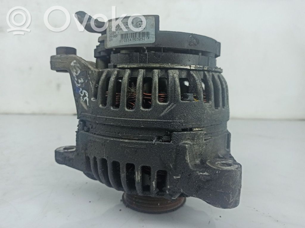 Audi A4 S4 B5 8D Ģenerators 