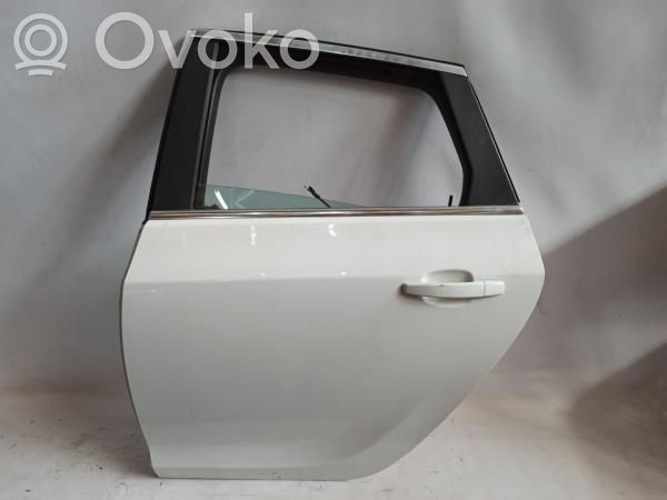 Galinės durys   COM,COMELEVADORMANUAL,COMVIDRO,PUXADOR