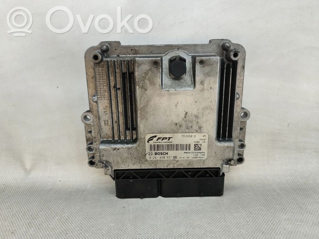 Opel Combo D Engine control unit/module 