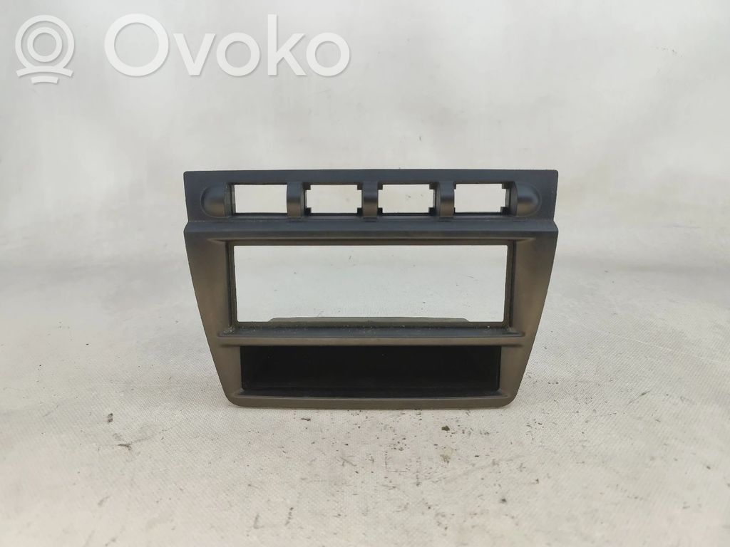 KIA Picanto Verkleidung Radio / Navigation 