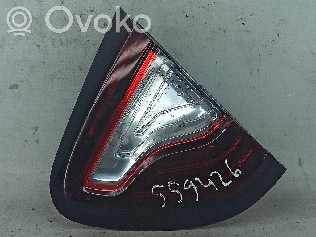 Aizmugurējais lukturis pārsegā   REFLETOR,265501712R,265508073R