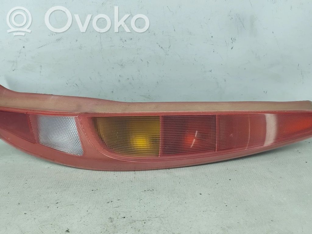Fiat Punto (188) Lampă spate în caroserie 