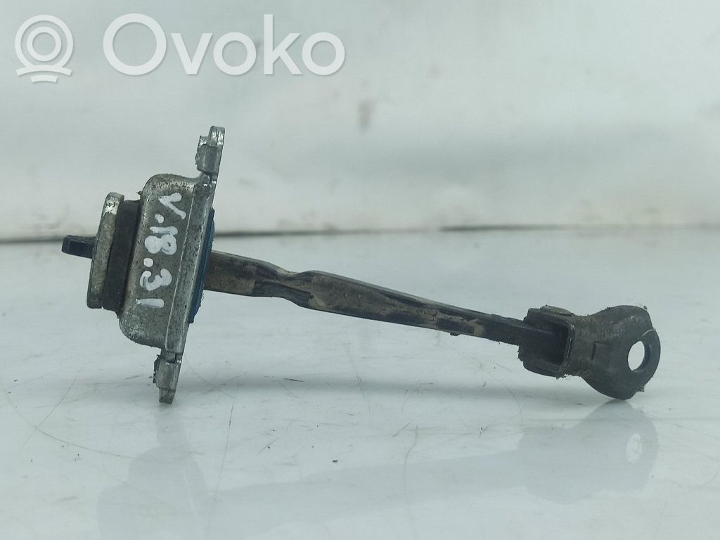Hyundai i30 Etuoven pidätin