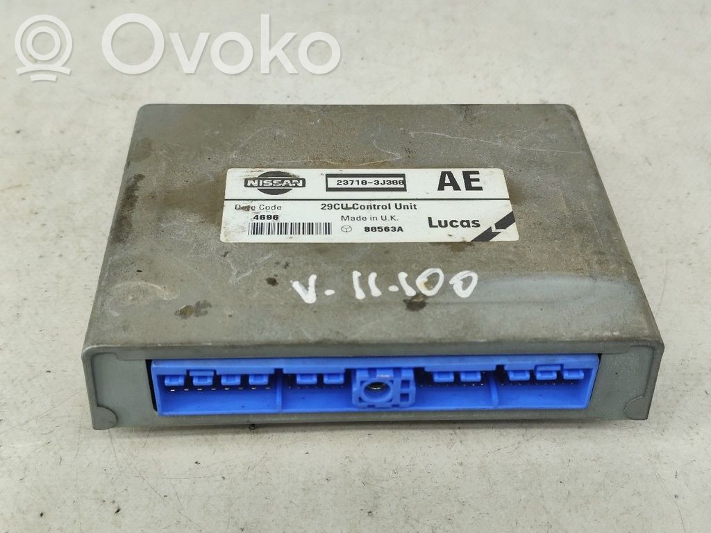 Unidad de control/módulo del motor   237103J300