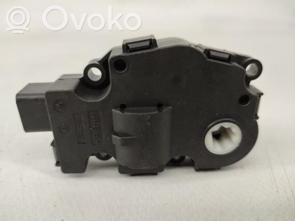 BMW M3 F80 Motor/actuator clapetă aer 