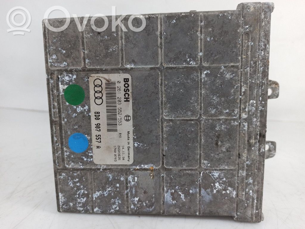 Sterownik / Moduł ECU   8D0907557A,0261203552,0261203553
