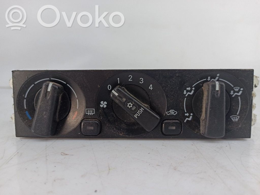 Mitsubishi Space Star Panel klimatyzacji 