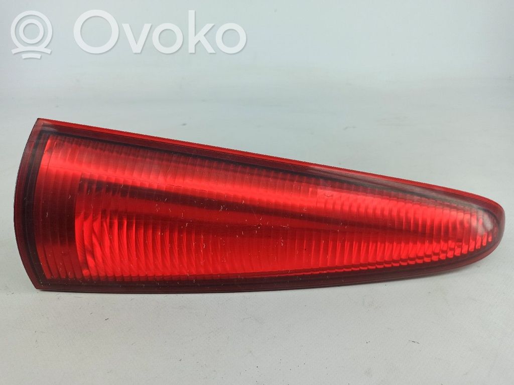 Renault Kangoo II Luci posteriori del portellone del bagagliaio 