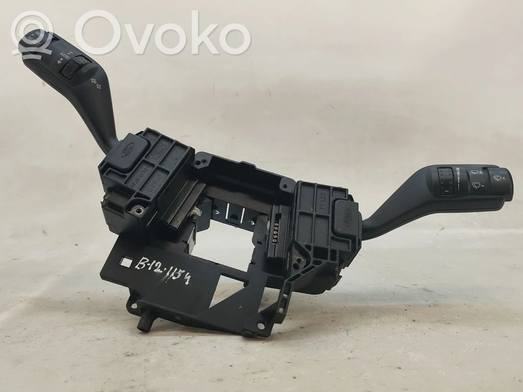 Other switches/knobs/shifts   4M5T13N064FH,3M5T6475E