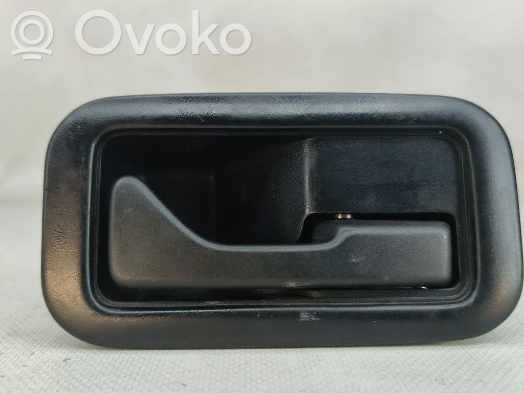 Front door exterior handle/bracket   91ABA22600AB