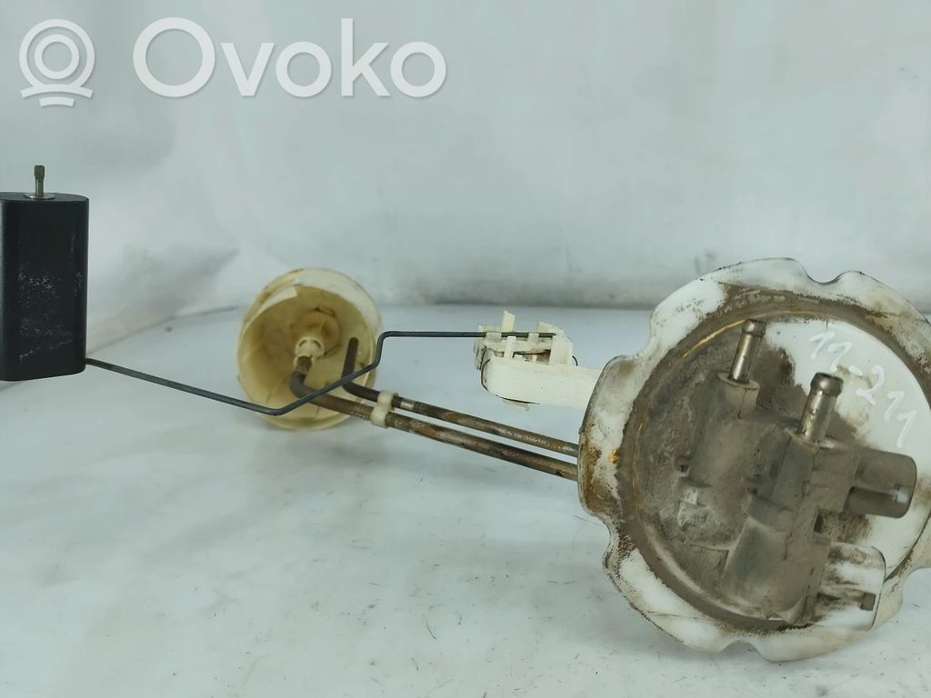 Nissan Terrano Fuel level sensor 