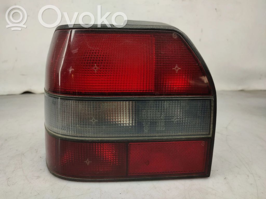 Subaru Legacy Rückleuchte Heckleuchte innen 
