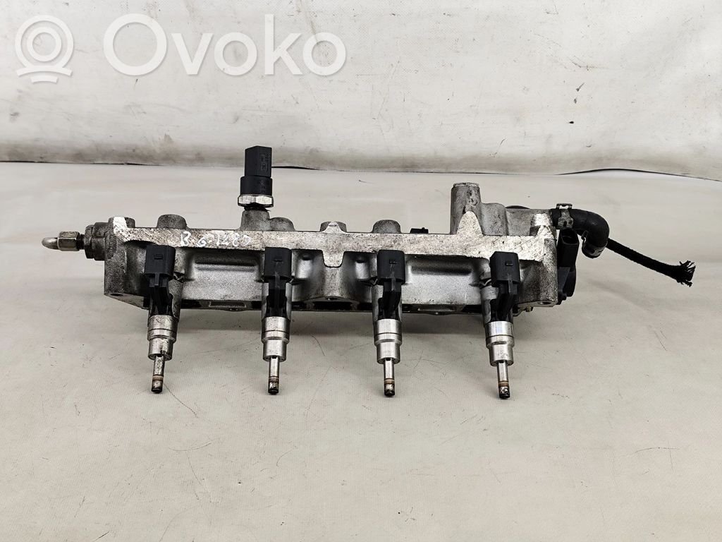 Volkswagen Golf V Polttoainepääputki