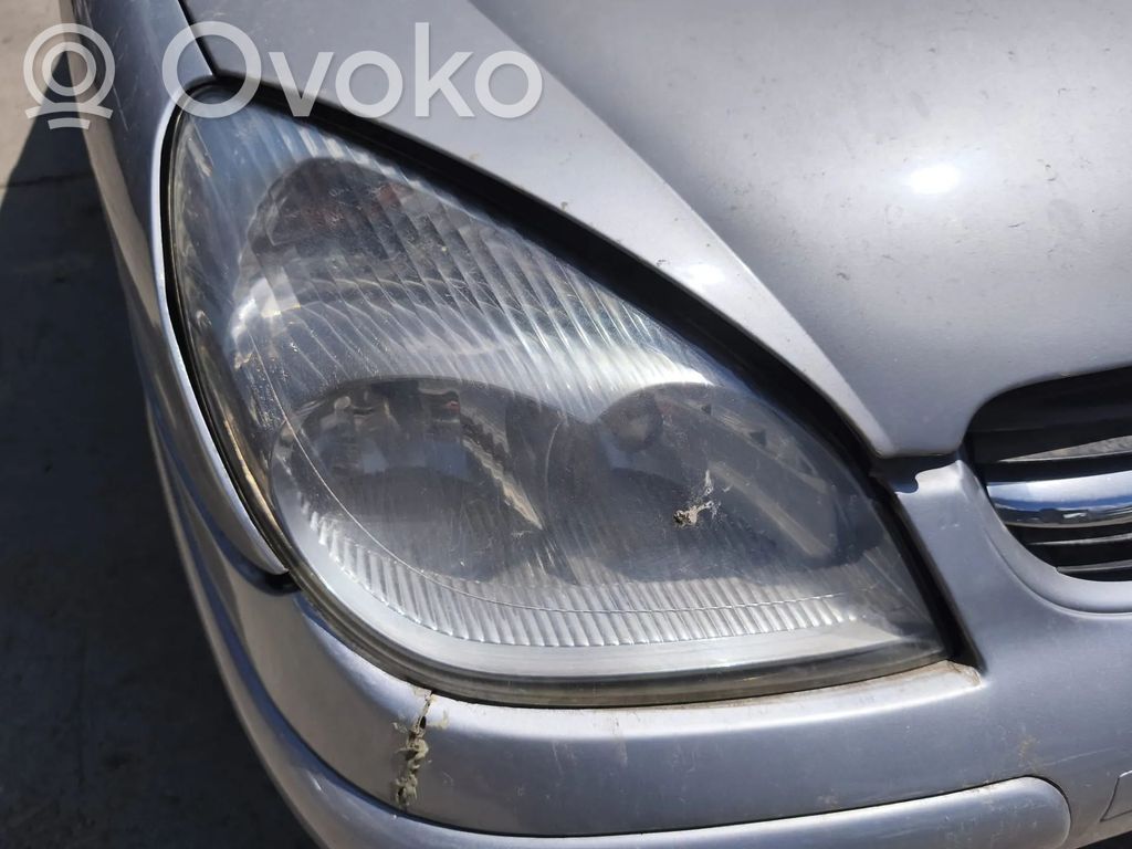 Lampa przednia