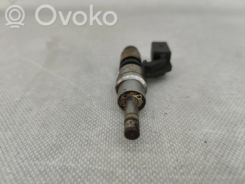 Volkswagen Golf V Injecteur de carburant 