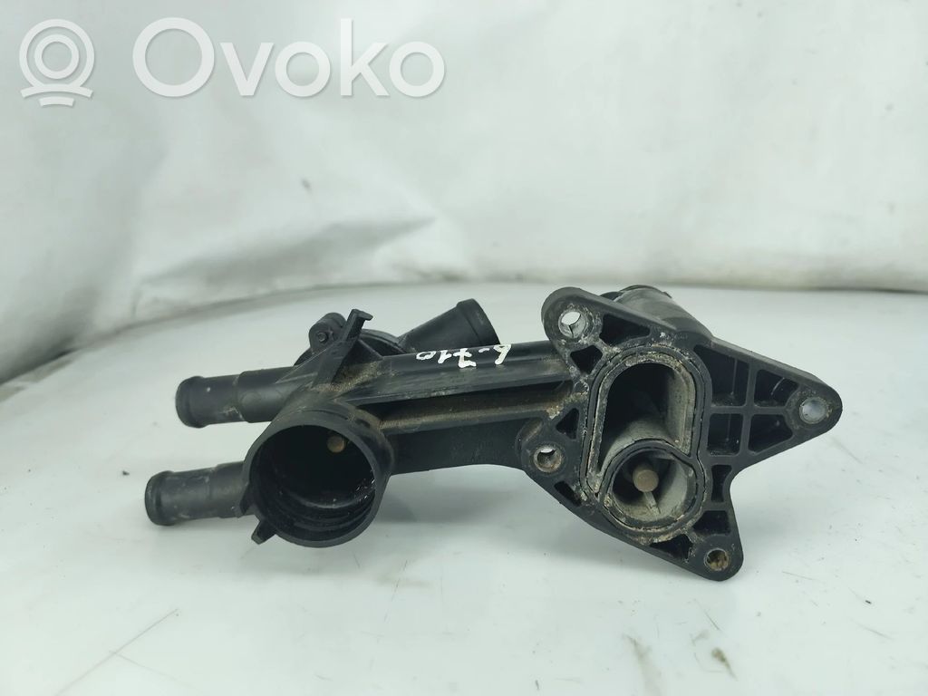 Volkswagen Golf V Termostat/carcasă termostat 
