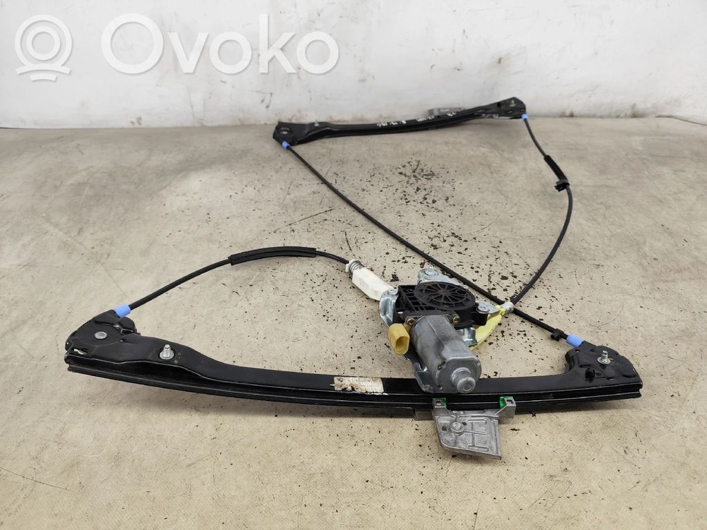 Mechanizm podnoszenia szyby przedniej bez silnika   676283620640,1131430201,2PINOS,8204179