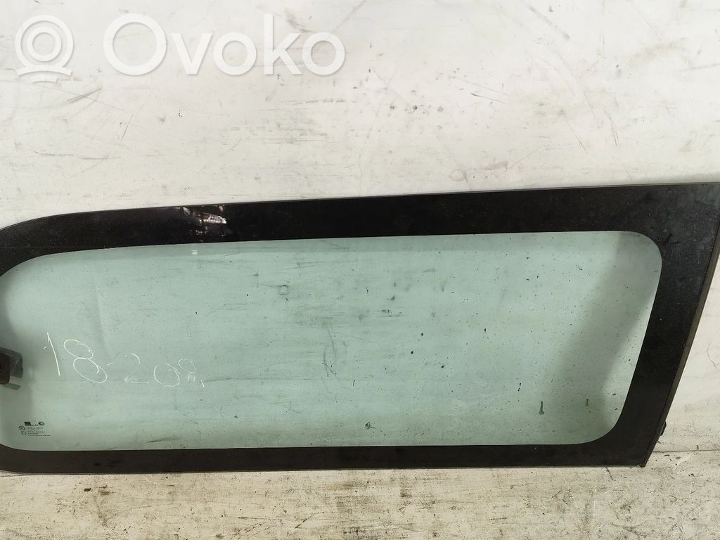 Hyundai H-1, Starex, Satellite Vidrio lateral trasero 