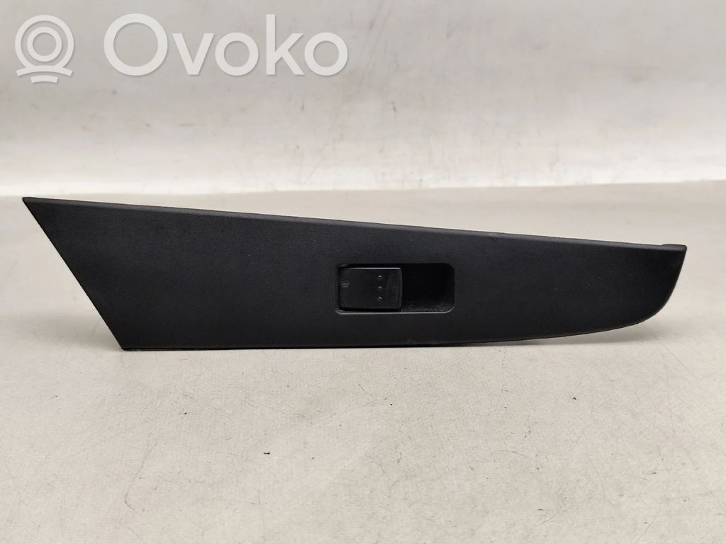 Electric window control switch   03123110,BP4K5581J,BP4L66380